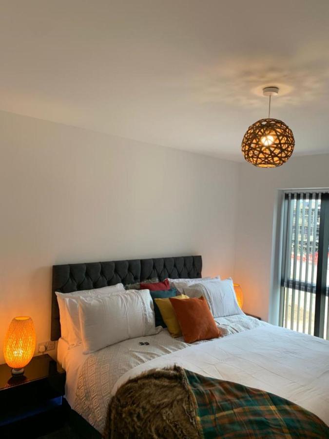 Lakeside 2 Bed Luxury Apartment No Parties No Events Early Check-In Late Check- Out Allowed West Thurrock Extérieur photo